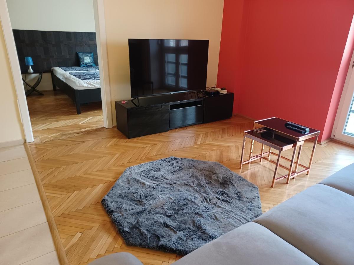 Be A Budapester3 ภายนอก รูปภาพ